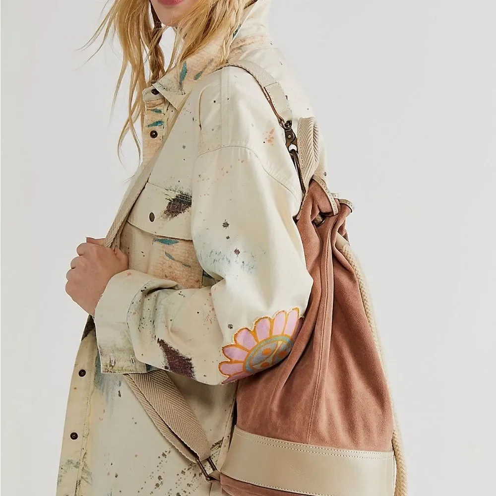 New Free People Varsity suede Backpack
NWOT
MSRP $178
16W x 16 H x 9 D - Picture 5 of 14